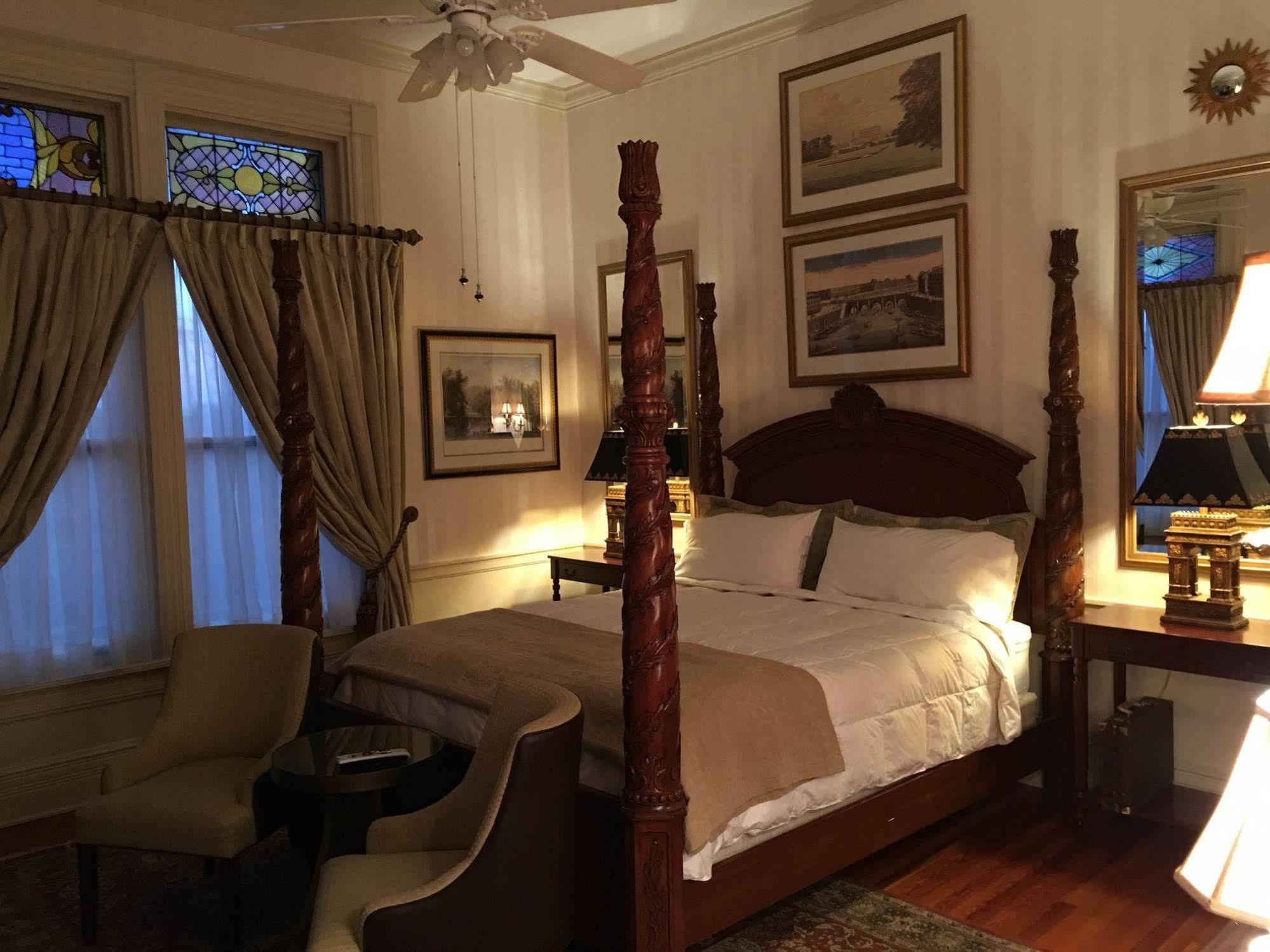 Burke Mansion Bed & Breakfast Macon Exterior foto